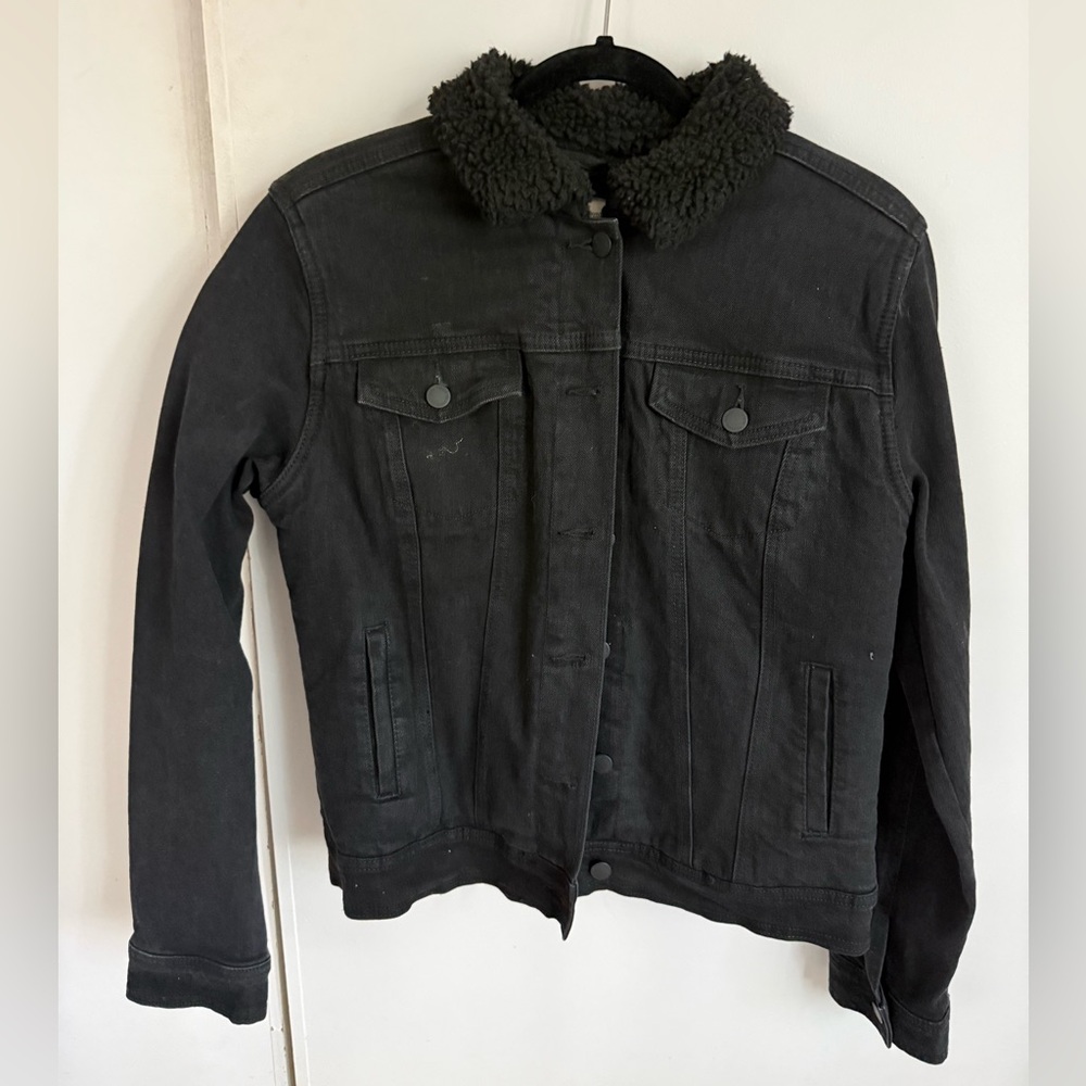 Sherpa lined jeans jacket